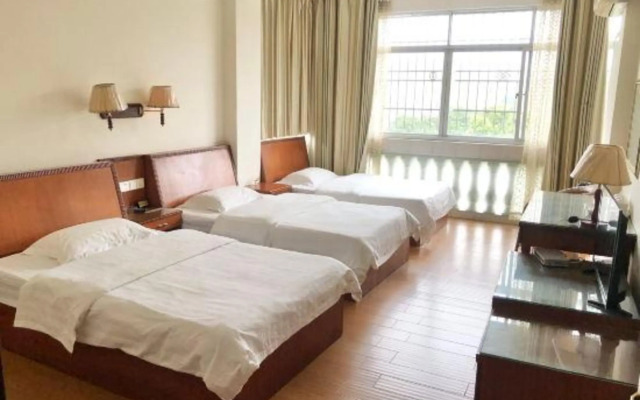 Riyuehe Hostel
