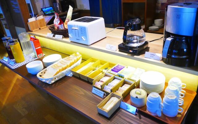 Bandai Lakeside Guesthouse