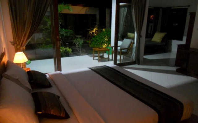 Gili Smile Bungalows