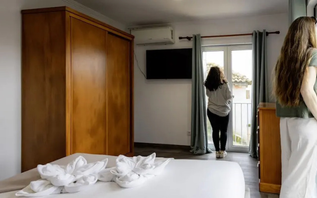 Sunset Pool House T2