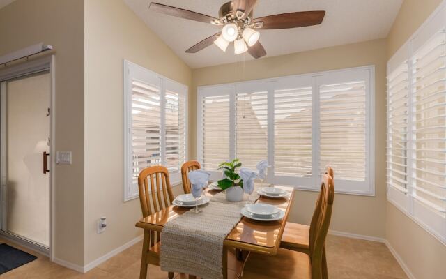 Palm Beach 2 Bedroom Home
