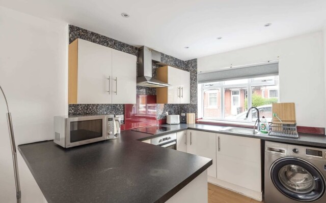 Cosy 3 bedroom home - Manchester