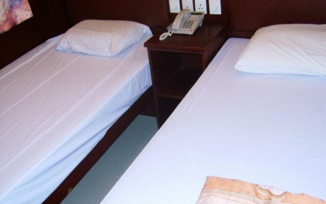 Lis Chain Hostel