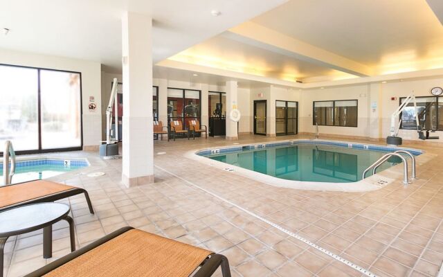 Courtyard Kansas City East/Blue Springs