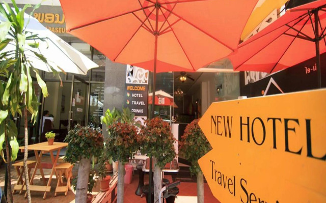 New iHouse Hotel - Hostel