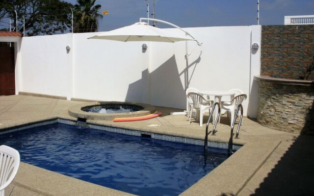 Cesar's House Salinas