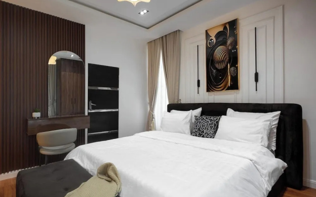 Ari Residence