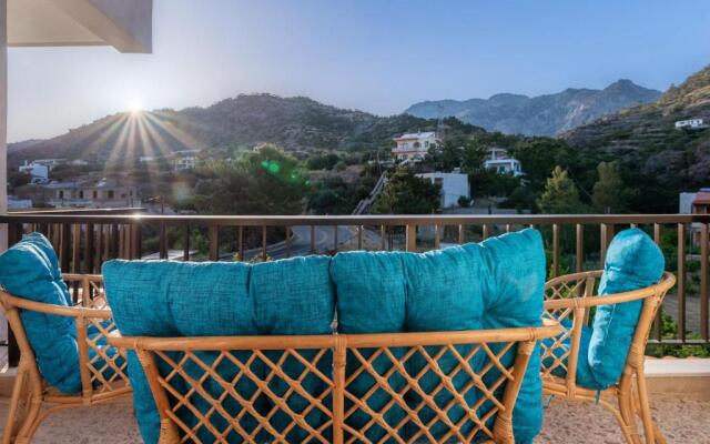 Pancratium #2 Mavros Kolimpos