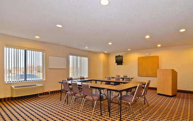 Quality Inn Lees Summit - Kansas City