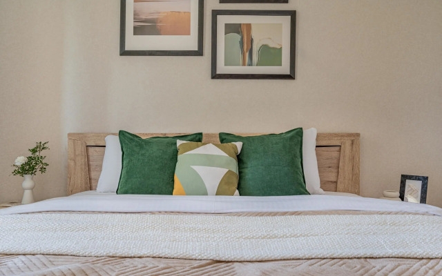 Лайт Апартаменты на улице Уктусская 42