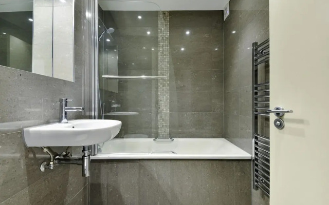 3 Bedroom Apartment near Paddington