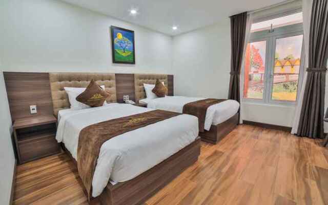 Dalat Paradise Hotel