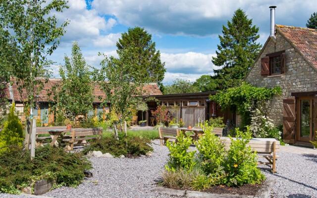 Widbrook Barns