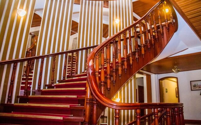 SureStay Plus Hotel by Best Western Dorado