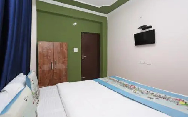 Oyo Flagship 45852 Hotel Happy Journey