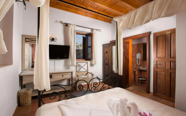 Camelot Traditional & Classic Hotel
