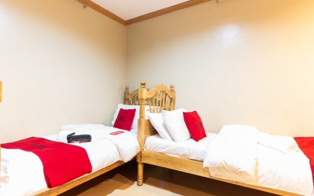 Brickwood Suites by RedDoorz