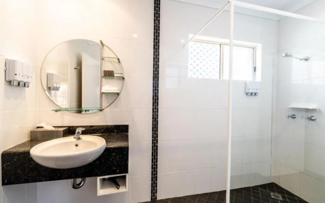 Comfort Inn Parkes International