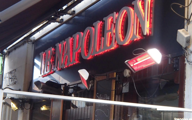 Le Napoleon