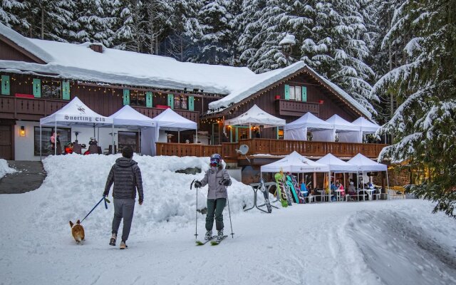 Crystal Mountain Hotels