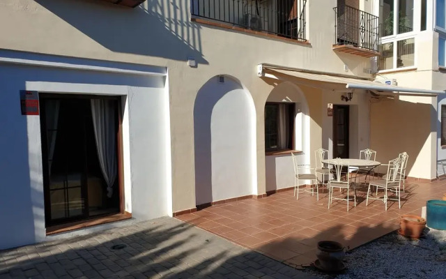 Delightful Spacious 2 bed Apartment in Nerja