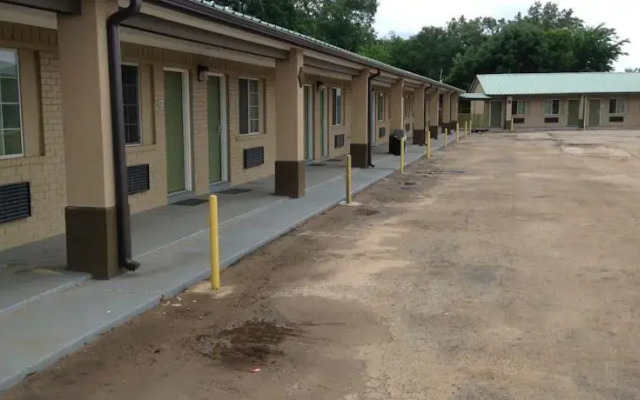Embers Motor Inn