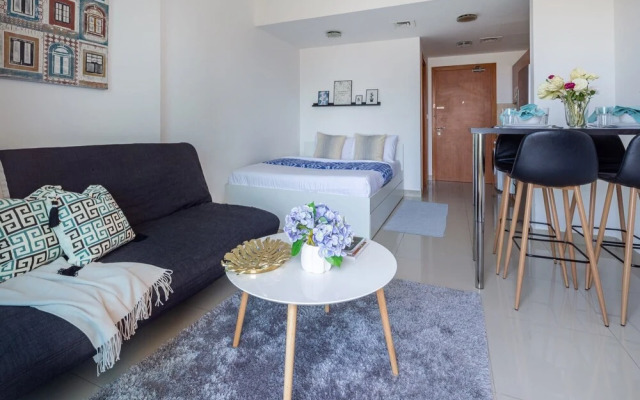Stylish and Comfy Studio in Lakeside Impz!
