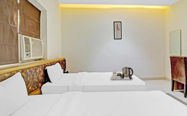 Townhouse 691 Hotel Sulit