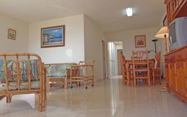 Inmovecos Optimist 18