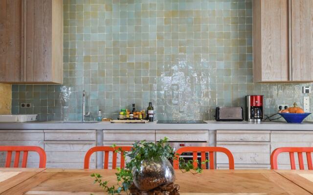 Plush Mansion on a High-end Property in Saint-germain-de-belvès With Pool