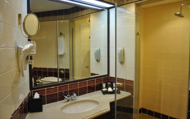Chelsea Plaza Hotel