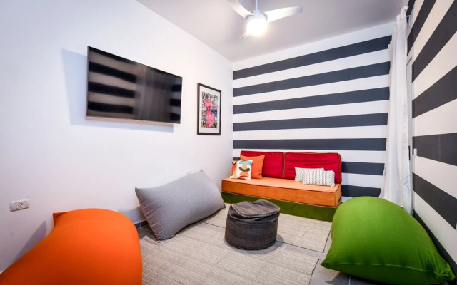 High Class 6BR Achziv apartment