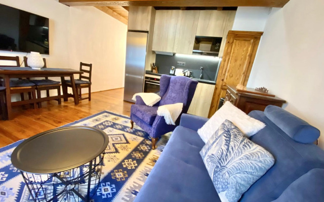 Rustic Chic de Luxe 47E