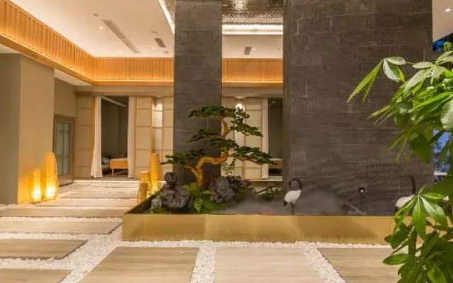 Shiji Langyi Hotel