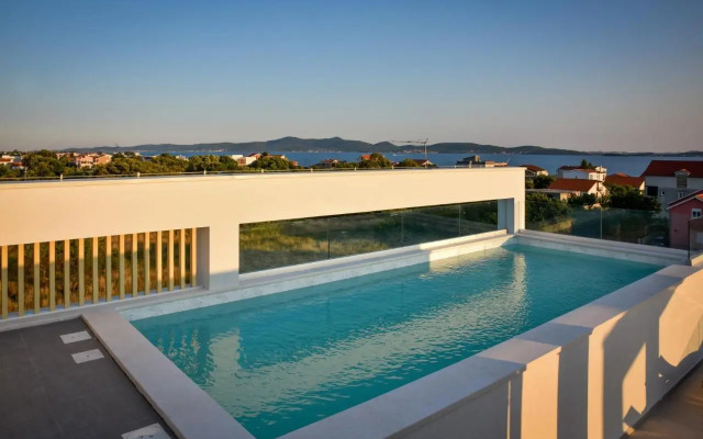 Luxury Apartments La Perla