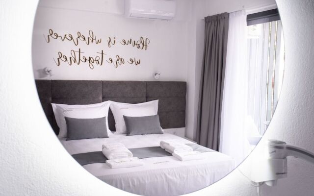 Aeonian Luxury Suites