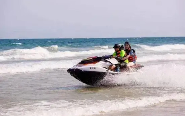 Hailing Island Banxia Time Holiday Villa (Yangjiang Poly Yintan Branch)