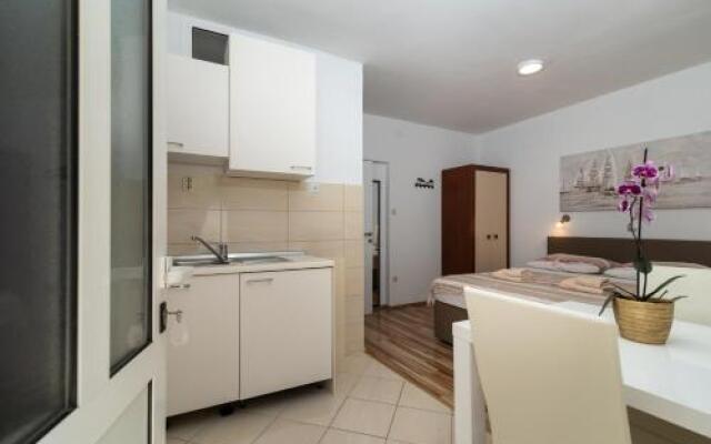 Apartments Orlic
