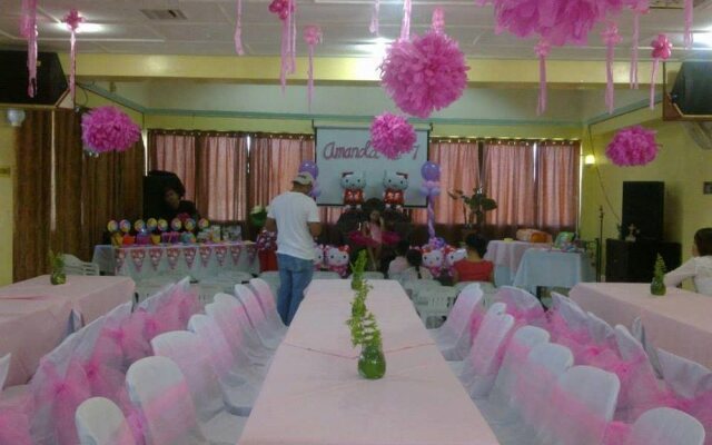 Carlito's Inn
