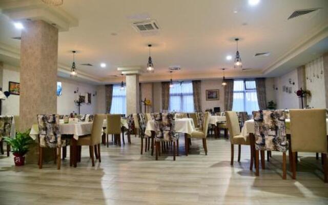 Hesteya Hotel