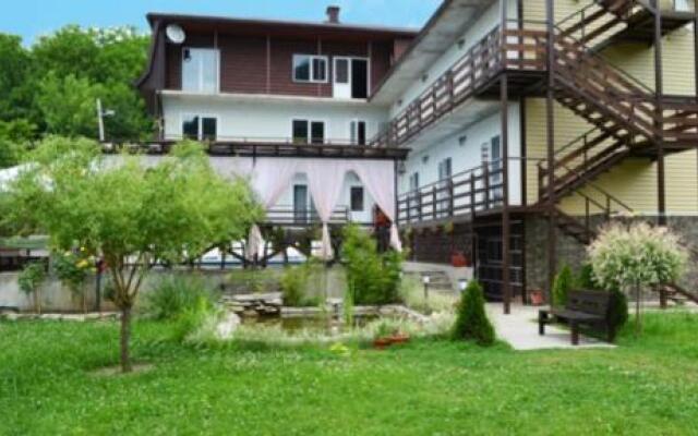 Guesthouse Solnechniy