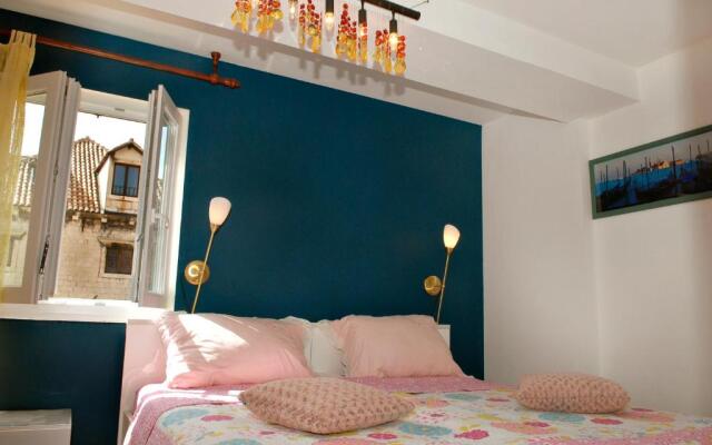 Apartment Piazzeta De Luxe