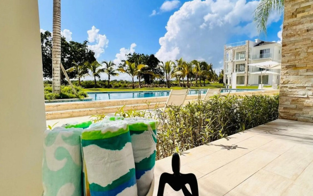 Relax Apto Pool And Golf View in Cana Pearl