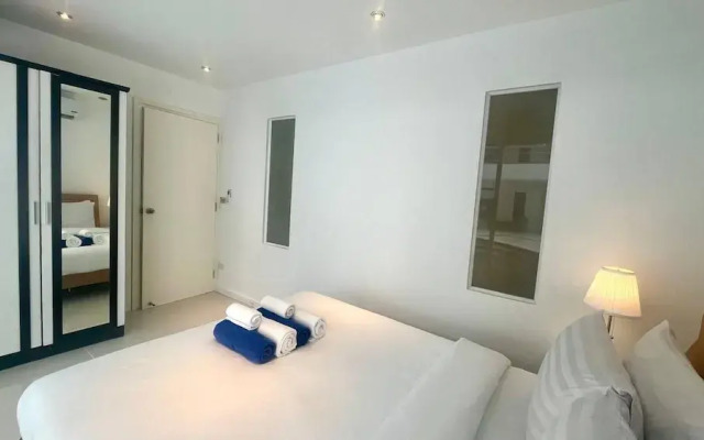 B14 - 2 Bedroom Condo With Pool Access, Karon Beach