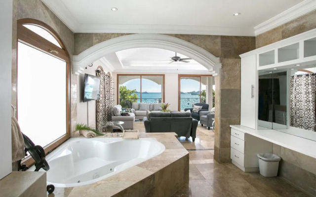 Dream Villa Simpson Bay-650