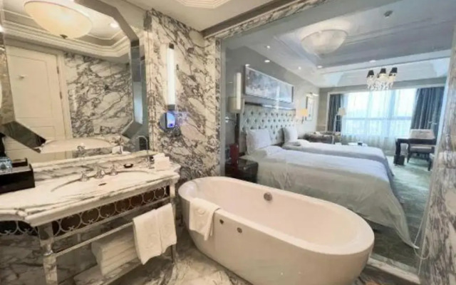 Yuncheng Jianguo Hotel