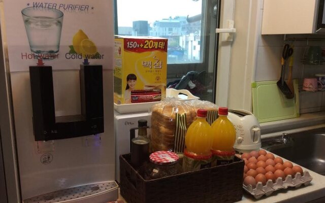 Mamas and Papas Guesthouse and Apartments in Seoul
