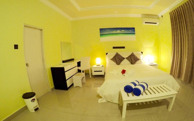 Ithaa Inn Kamadhoo Hotel