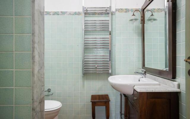 Villa a 300 Mt. dal Mare (Magaggiari) con campo da tennis