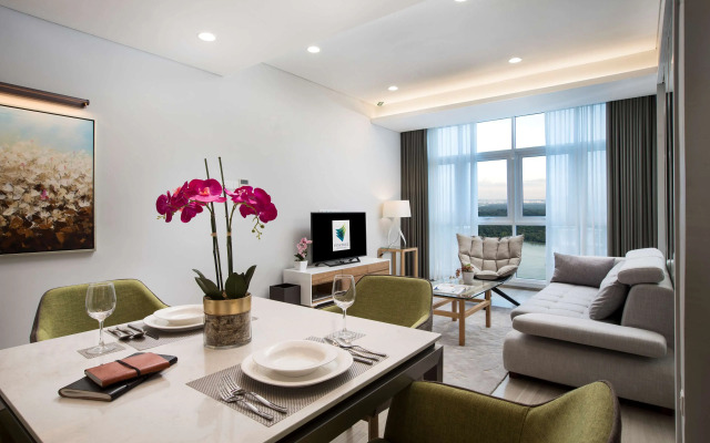 Pinetree Marina Resort